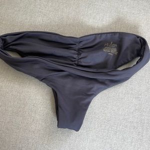 Midori bikini bottom